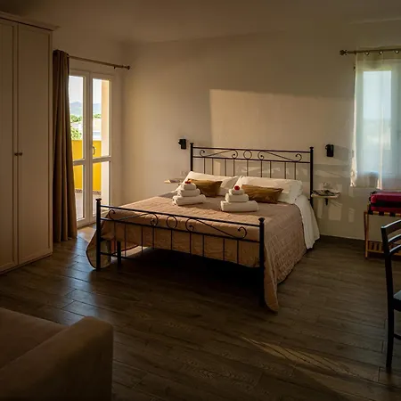 Costa Di Sopra Hospitality לינה וארוחת בוקר