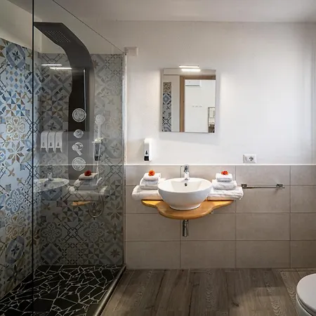לינה וארוחת בוקר Costa Di Sopra Hospitality
