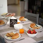 Costa Di Sopra Hospitality فندق مبيت وإفطار 3*