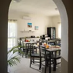 فندق مبيت وإفطار Costa Di Sopra Hospitality كوارتو سانتيلينا