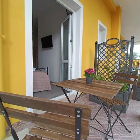 Costa Di Sopra Hospitality 3* كوارتو سانتيلينا