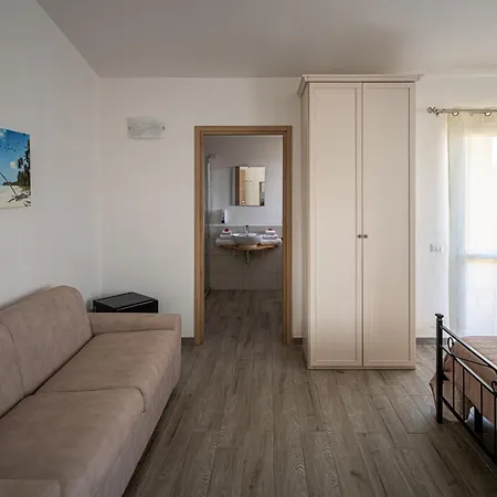 Costa Di Sopra Hospitality 3* Quartu SantʼElena