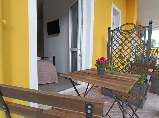 Costa Di Sopra Hospitality 3* Quartu SantʼElena